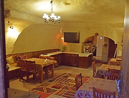 Tulip Cave Suites