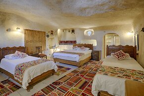 Tulip Cave Suites