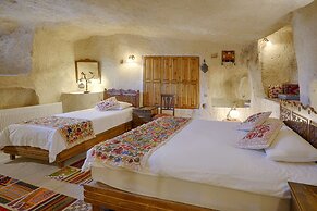 Tulip Cave Suites