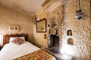 Tulip Cave Suites