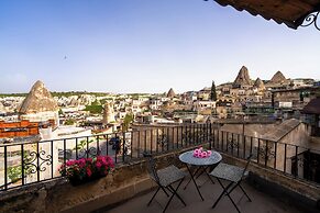Tulip Cave Suites