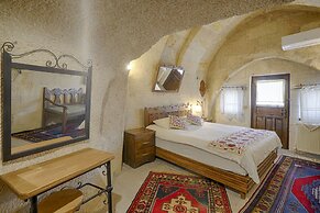 Tulip Cave Suites