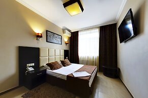 Hotel Marton Stachki