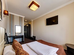 Hotel Marton Stachki