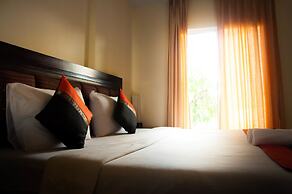 Pova Residence and Boutiques Resort