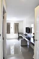 Pova Residence and Boutiques Resort