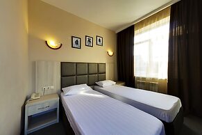 Hotel Marton Sholokhova