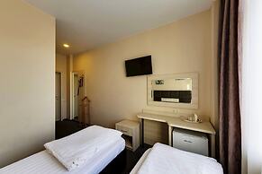 Hotel Marton Sholokhova