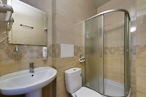 Hotel Marton Sholokhova