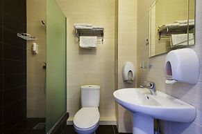 Hotel Marton Sholokhova