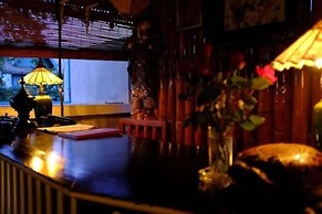 Palace Nyaung Shwe Guest House