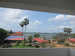 Hotel Oviya