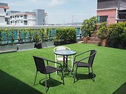 Ananya Residence Service Apartment