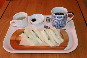 Yadocafe Chelsea's Rainbow B&B