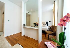 900 Piazza del Popolo