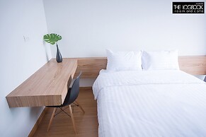 The LogBook Room and Cafe