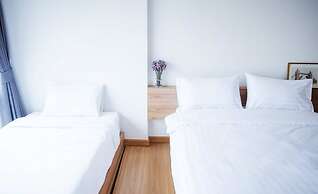 The LogBook Room and Cafe