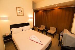 Hapi Hotel