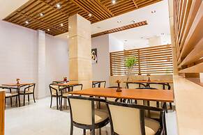 Hapi Hotel
