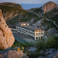 Pilatus Kulm Hotels