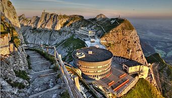 Hotel Pilatus Kulm