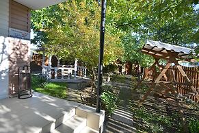 Guest House Park Hadzhoh