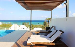 Menesse On the Beach Apartment 4
