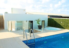 Menesse On the Beach Apartment 4