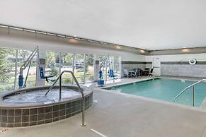 Best Western Plus Peppertree Nampa Civic Center Inn