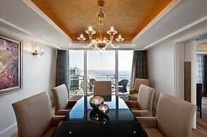 The Vista at Hilton Tel Aviv