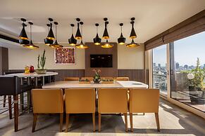 The Vista at Hilton Tel Aviv