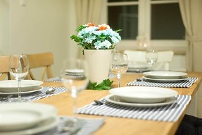 Imperial Apartments - Valor