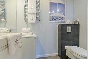 Imperial Apartments - Valor