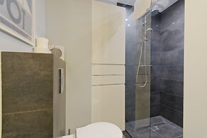 Imperial Apartments - Valor