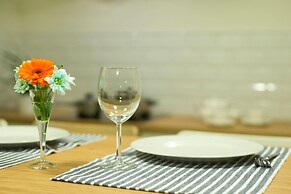 Imperial Apartments - Valor