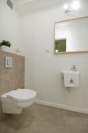 Imperial Apartments - Valor