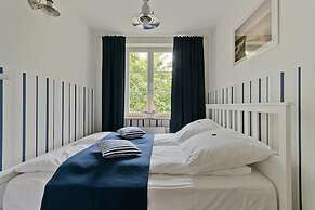 Imperial Apartments - Valor