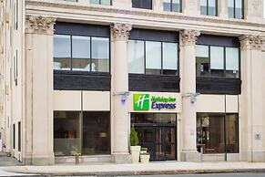 Holiday Inn Express Springfield Downtown by IHG