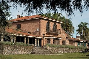 La Baguala Hotel