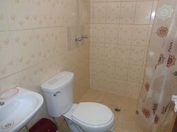 Hostal y Apartamentos Guest Home