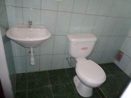 Hostal y Apartamentos Guest Home