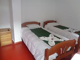 Hostal y Apartamentos Guest Home