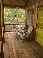 Hidden Paradise Lodge