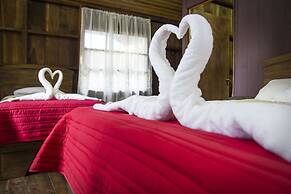 Hidden Paradise Lodge