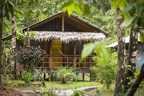 Hidden Paradise Lodge