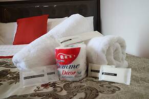 Sea Pearl Manila Suites