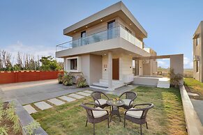 Goverdhan Greens Resort Dwarka