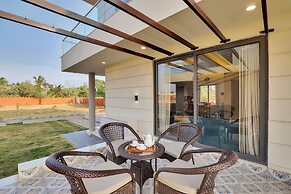 Goverdhan Greens Resort Dwarka