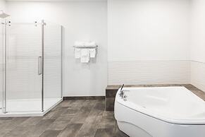Ramada by Wyndham Revelstoke