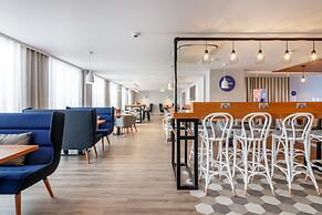 Holiday Inn Express Wigan by IHG